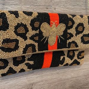Beaded Bee clutch with shoulder chain